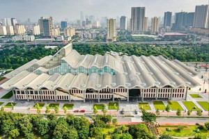 Huy động 5.000 cán bộ, kỹ sư và công nhân Việt Nam làm việc suốt hơn 2 năm, xây công trình hội nghị lớn bậc nhất khu vực Đông Nam Á