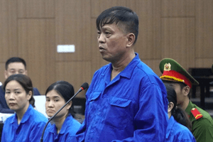 Cựu Thứ trưởng Nguyễn Bá Hoan bị tuyên phạt 12 năm tù