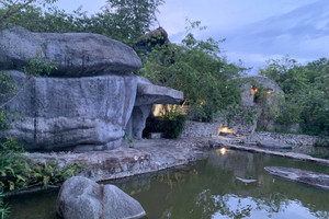 Bên trong hang đá khiến 'vua cà phê' Đặng Lê Nguyên Vũ từ bỏ cả biệt thự, penthouse đắt đỏ tới sinh sống