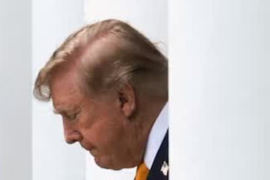 Tỷ lệ ủng hộ chiến dịch Iran giảm, uy tín của Tổng thống Trump xuống thấp kỷ lục