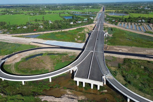 Chỉ ít tháng nữa, Đồng bằng sông Cửu Long sẽ vận hành cao tốc 7.500 tỷ, là trục giao thông theo hướng ngang của vùng