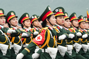 Sĩ quan, quân nhân nghỉ hưu trước hạn sẽ được trợ cấp 5 tháng lương mỗi năm
