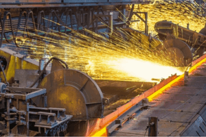 Hòa Phát (HPG) cáo buộc một mặt hàng thép Trung Quốc bán phá giá, Bộ Công Thương tiếp tục mở rộng điều tra