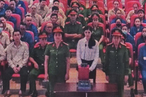 Người mẫu An Tây : ‘Là người của công chúng, sai lầm này của bị cáo càng đáng trách hơn’