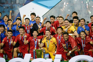 Cầu thủ cao 1m91 của tuyển Việt Nam không ra sân phút nào nhưng vẫn 2 lần vô địch ASEAN Cup