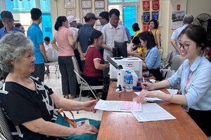 Tất cả người dân nhận lương hưu, trợ cấp trên cả nước chú ý: Từ 28/9, có quy định mới về chi trả qua VNeID