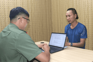 Bắt người đàn ông thả diều khiến 16 chuyến bay ở Tân Sơn Nhất bị ảnh hưởng