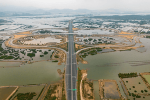 Tỉnh sắp trở thành thành phố trực thuộc Trung ương sở hữu nút giao rộng gấp 1,5 lần công viên Thống Nhất, kết nối trực tiếp đến siêu đô thị ESG++ đầu tiên trên thế giới