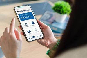 Từ 19/8, phạt đến 100 triệu đồng nếu người dùng tài khoản ngân hàng, ví điện tử có hành vi sau