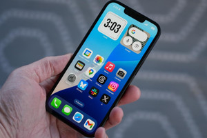 Mẫu iPhone giá chỉ hơn 10 triệu, dùng chip A18, hiệu năng 'ăn đứt' nhiều máy đắt tiền, cực hợp học sinh - sinh viên
