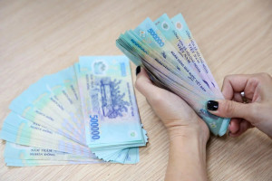 Từ 1/1/2027, áp dụng mức lương mới 5.700.000 đồng/tháng trả cho người lao động tại vùng mấy theo dự thảo?