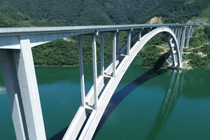 Láng giềng Việt Nam phá kỷ lục thế giới, xây cầu bê tông có nhịp chính dài tới 600m