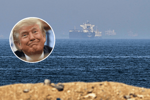 Ông Trump muốn đổi tên eo biển Hormuz thành 'Eo biển Trump'
