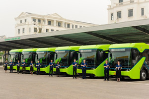VinBus triển khai 50 xe buýt điện miễn phí, phục vụ khoảng 2.000 học sinh tại Quảng Ninh