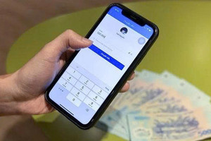 Một ngân hàng tăng hạn mức chuyển tiền, có giao dịch lên gấp 5 lần