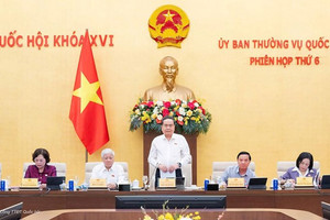 Chủ tịch Quốc hội: Không để luật mới tạo thêm chi phí, thủ tục cho người dân, doanh nghiệp