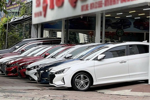 Ham Mazda CX-30 giá rẻ, người mua xem xe tận mắt vẫn bị lừa 300 triệu đồng