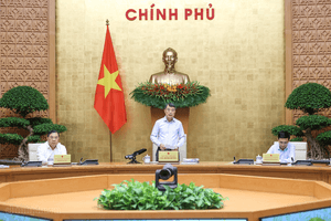 Thủ tướng yêu cầu NHNN đánh giá 'điểm cân bằng' giữa lạm phát và tăng trưởng, tăng tiền gửi KBNN tại các ngân hàng