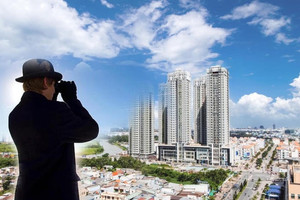 Cổ phiếu rơi gần 40%, lãnh đạo doanh nghiệp bất động sản muốn gom thêm tại vùng đáy 17 tháng