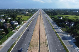 Đô thị bên dòng sông Lam sắp có trục đường 'xương sống' mới 12 làn xe, vốn 6.500 tỷ đồng