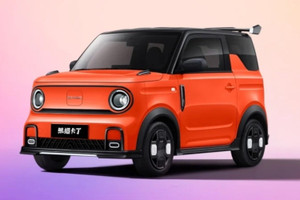 Ô tô điện mini giá 170 triệu đồng: Cánh gió như xe đua, pin CATL chạy 210km