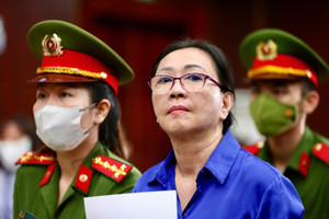 Tài khoản bị phong tỏa suốt 4 năm từ vụ Vạn Thịnh Phát, chủ khách sạn trên đất vàng 'Đồng Khởi' ôm lỗ gần 3.800 tỷ đồng