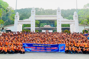 Công ty đưa hơn 2.000 học sinh đi trải nghiệm 'chui' bị xử phạt nặng