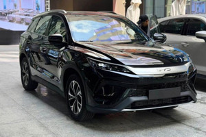 BYD Sealion 5 lộ diện tại TP.HCM: Giá dự kiến hơn 700 triệu có đủ sức đấu Mazda CX-5?