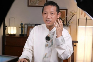 ‘Thần đồng’ Toán học từng đạt đỉnh cao năm 2006, từng quyết định bỏ học để xuất gia, hiện đã 38 tuổi và đang làm công việc gì?