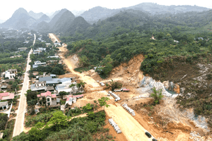 Chỉ hơn 3 tháng nữa, chính thức hoàn thành tuyến đường kết nối trực tiếp 2 ngôi chùa lớn nhất Việt Nam