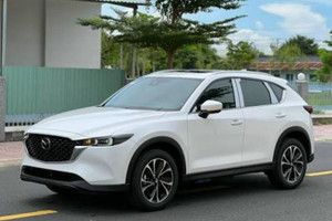 Giá xe Mazda CX-5 chạm đáy 671 triệu đồng: Cơ hội mua SUV hạng C bằng giá xe hạng B