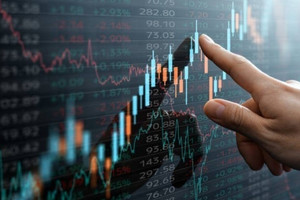 VN-Index sẽ diễn biến ra sao trong phiên đáo hạn phái sinh và Fed công bố lãi suất?