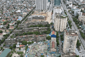 Việt Nam sắp phá dỡ thêm 6 tòa chung cư gần 50 năm từng được ví là 'xóm nhà giàu'