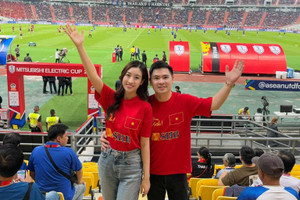 Cô gái Việt sinh năm 1996, từ bỏ công việc tại VTV về làm vợ Chủ tịch hãng hàng không nổi tiếng, được rước dâu bằng siêu xe Rolls-Royce 83 tỷ 'độc nhất vô nhị'