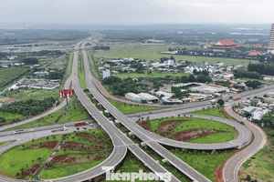 Hai tuyến đường nối TPHCM với sân bay Long Thành sắp về đích