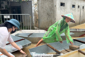 Nước sông Bùi tiếp tục lên cao: Di dời hàng trăm hộ dân ngoại thành Hà Nội