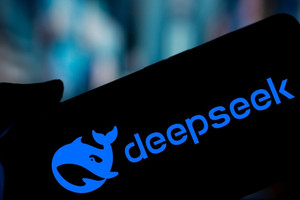 Kỹ sư đứng sau DeepSeek: Càng giúp AI mạnh hơn, càng gần ngày chính mình bị AI 'vượt mặt'