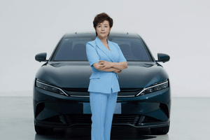 Lãnh đạo ‘Vua xe điện Trung Quốc’ BYD thẳng thừng tuyên bố: Xe chạy xăng không còn tương lai!