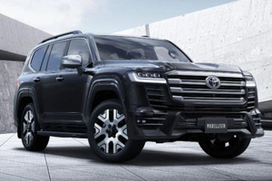Toyota Land Cruiser 300 khai tử máy xăng: Bản hybrid 457 mã lực giá 1,7 tỷ đồng