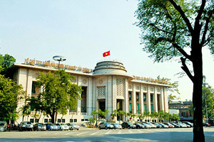 NHNN đặt mục tiêu đến 2030: Xử lý tổ chức tín dụng yếu kém, mở rộng cửa vốn cho doanh nghiệp nhỏ và vừa