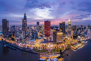 UOB nâng dự báo tăng trưởng GDP Việt Nam, chỉ ra dư địa huy động 1,5 nghìn tỷ USD