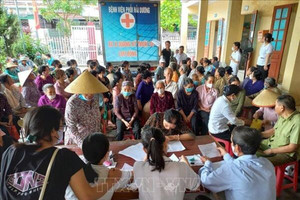 Quỹ của tỷ phú Phạm Nhật Vượng triển khai chương trình phẫu thuật mắt miễn phí cho người nghèo, người cao tuổi