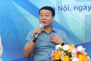 Lãnh đạo May 10: Bán 100.000 đồng trên sàn online, doanh nghiệp có thể mất 25.000-27.000 đồng phí, chưa kể quảng cáo và vận chuyển