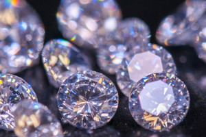 Dự báo cơ cấu VNDiamond quý IV/2026: PNJ, NLG, REE được mua hàng triệu cổ phiếu; một mã bất động sản bị loại