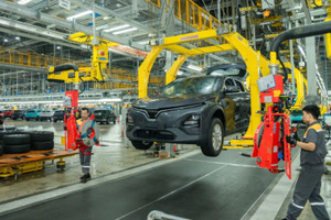 Vingroup ráo riết tìm nhà cung cấp Việt cho chuỗi sản xuất toàn cầu
