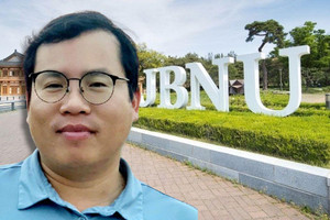 Tiến sĩ người Việt Nam quê miền ‘đất lửa’, tuổi 41 nói thẳng may mắn ‘lọt cánh cửa hẹp’ tại Hàn Quốc và nhận quyết định sớm hơn 3 năm