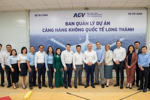 Đoàn công tác nước ngoài choáng ngợp trước quy mô sân bay 16 tỷ USD lớn nhất Việt Nam