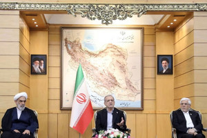 Quan chức Mỹ và Iran gặp gỡ sau tuyên bố mạnh mẽ của Tổng thống Trump