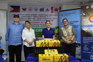 Chuyến bay mang theo một tấn trái cây vươn nửa vòng trái đất và tham vọng tái định vị bản đồ nông sản của quốc gia láng giềng Việt Nam