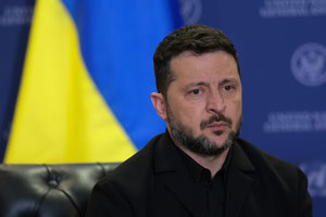 Ukraine chuyển hai tù binh Triều Tiên tới Hàn Quốc